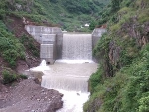 普格油房沟水资源保护工程（泥石流）拦挡坝勘查设计